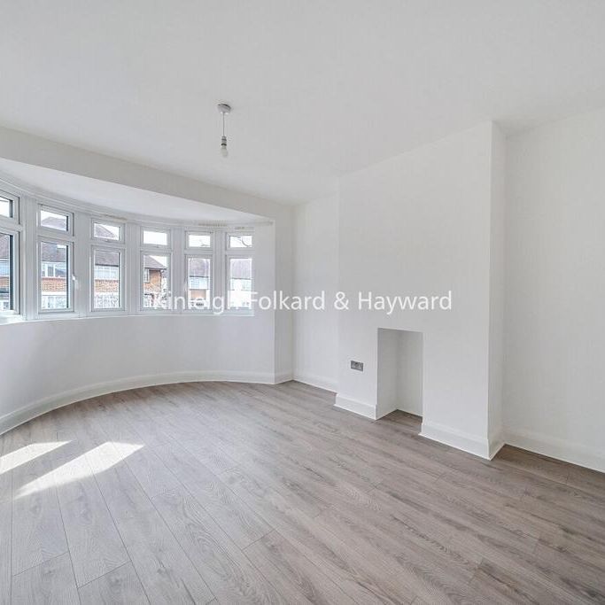 4 bedroom semi-detached house to rent - Photo 1