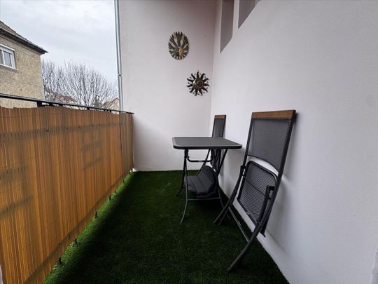 Kiadó felújított lakás - Szeged - Fotó 1