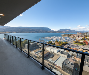 Large 2 bed 2 bath Downtown condo at Water street - Photo 1 | Rentumo