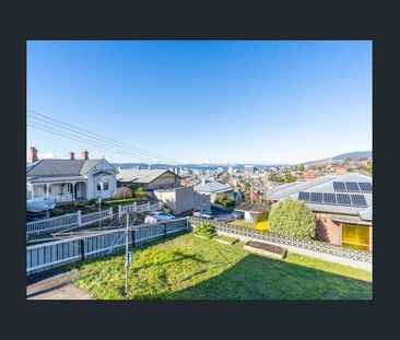 Inner-City Living with Comfort and Convenience - Photo 6