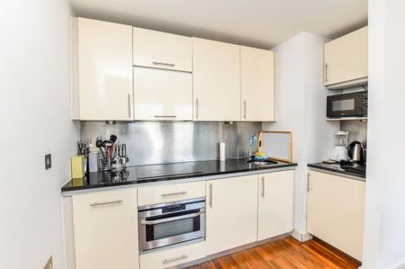 1 bedroom flat to rent - Photo 5