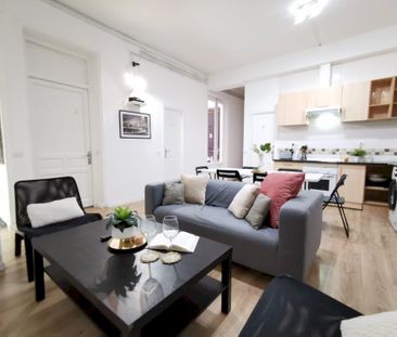 Cozy room in Preciados, Madrid - Photo 2