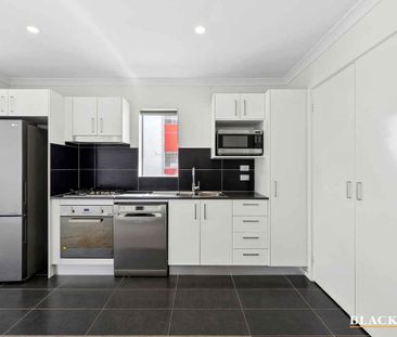 Perfectly located Harrison townhouse - Photo 4
