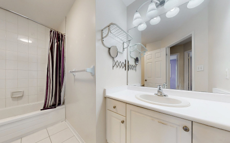 For Lease - 11 Birchcliffe Drive, Brampton, Ontario - Photo 4