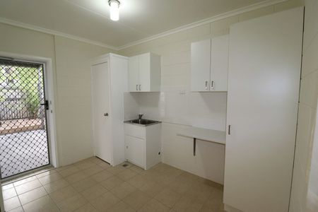 2/5 Gruner Court - Photo 3