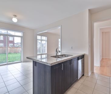 For Lease - 1417 Farrow Crescent, Innisfil, Ontario - Photo 4