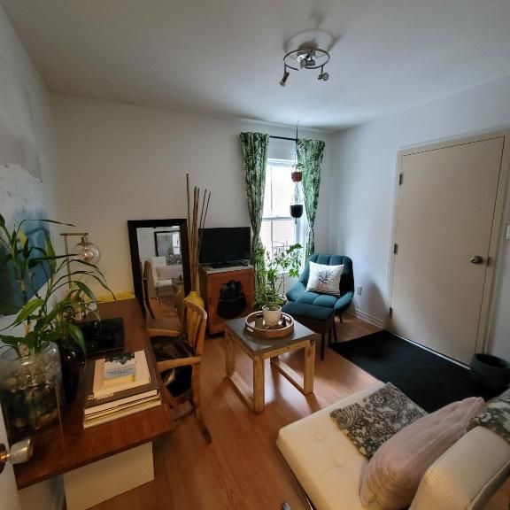 Chaleureux Condo rénové - près métro vieux Longueuil - Photo 1