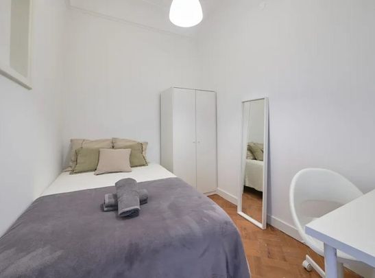 Avenida Almirante Reis, Lisbon, Lisbon 1000-049 - Photo 1