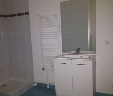 Location Appartement 1 pièce 31m² CHAMBRAY LES TOURS 37170 - Photo 3