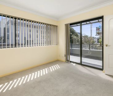 Executive North Facing Apartment - Photo 2