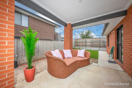 2 Trevaskis Street, Sunbury, VIC 3429 - Photo 2