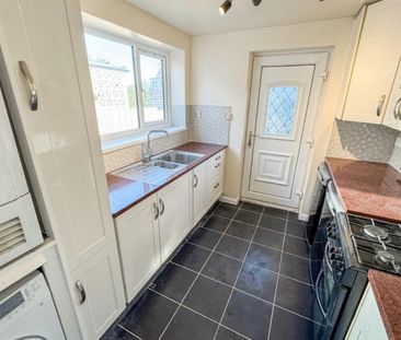 3 bedroom House To Let - Photo 6