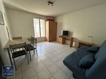 Location Appartement 1 pièce 22m² AGEN 47000 - Photo 2