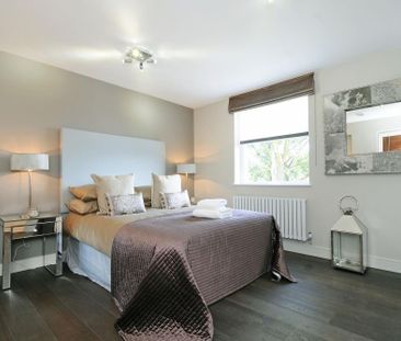 3 bedroom flat to rent - Photo 5