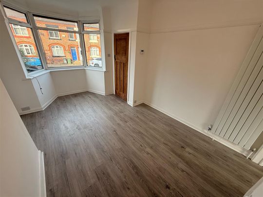 Hinderton Road, Birkenhead - Photo 1