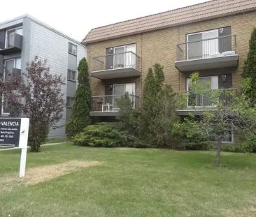 Great 1 Bed in Lower Mount Royal!! | 1716 10 Street Southwest, Calgary - Photo 1