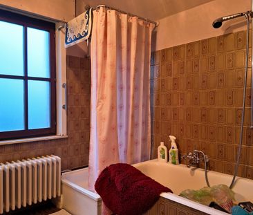 Ruime gezinswoning met grote tuin te huur in Zomergem! - Photo 5