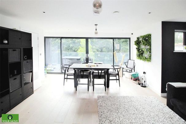 3 bedroom terraced house to rent - Photo 1