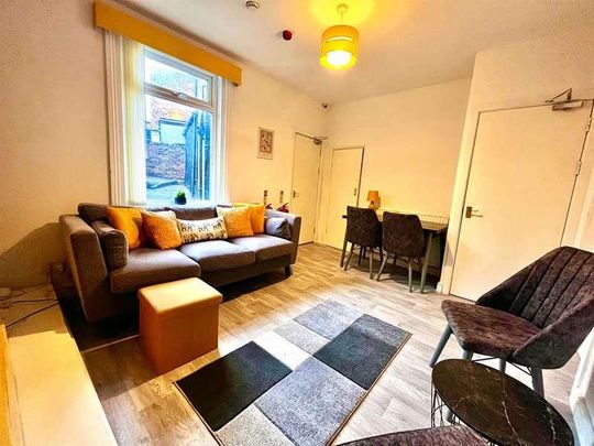 Columbus Ravine, Scarborough, YO12 - Photo 1