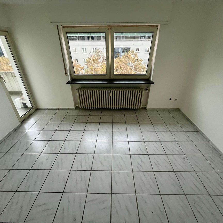 schön geschnittene 3 Zimmer Wohnung mit Balkon In Ludwigshafen Mitte - Photo 1