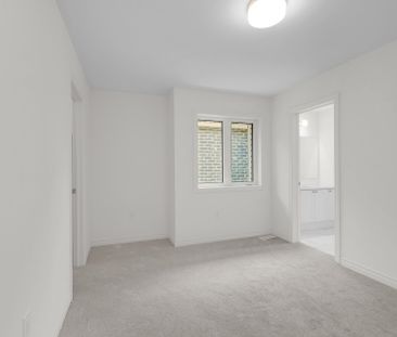 For Lease - 41 Sandhill Crescent, Adjala-Tosorontio, Ontario - Photo 4