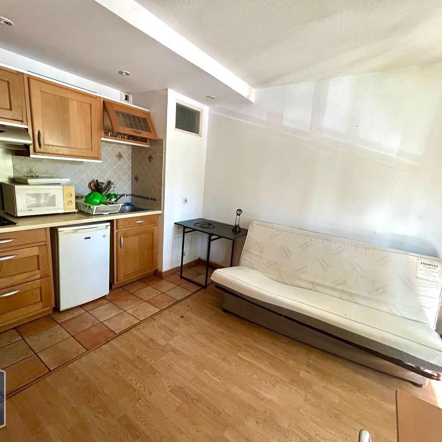 Location Appartement 2 pièces 28m² AIX EN PROVENCE 90ème - Photo 1