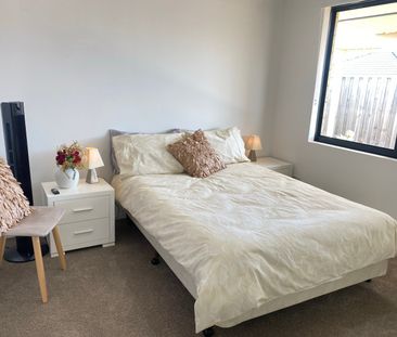 Halls Head - Photo 2