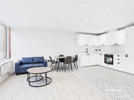 Studio to rent - Photo 2