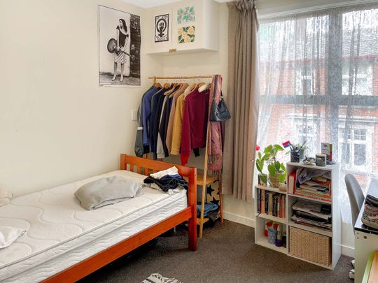 Apartment Living in Aro Valley - Photo 1