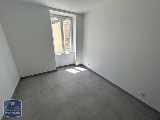 Location Maison 2 pièces 42m² MEHUN SUR YEVRE 18500 - Photo 1