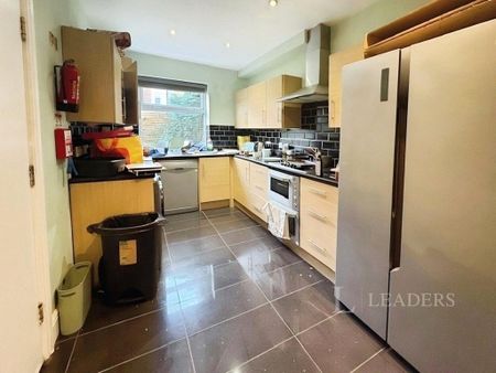 4 bedroom house to rent - Photo 5