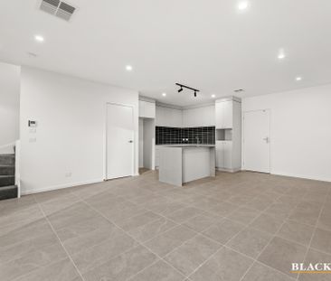 59 Beechworth Street, Watson ACT 2602 - Townhouse For Rent | Domain - Photo 3