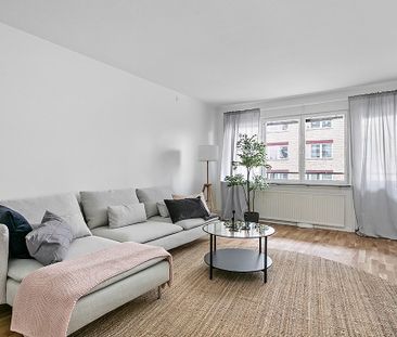 Kullerstensvägen 4, Jordbro - Photo 1