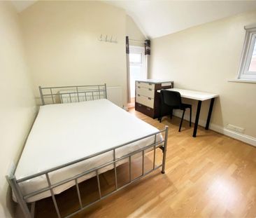 4 bedroom house to rent - Photo 1