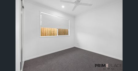 Modern, spacious and convenient 4 Bedroom Home - Photo 5