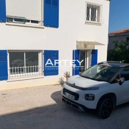 APPARTEMENT MEUBLE 3 PIECES - HYERES - Photo 4