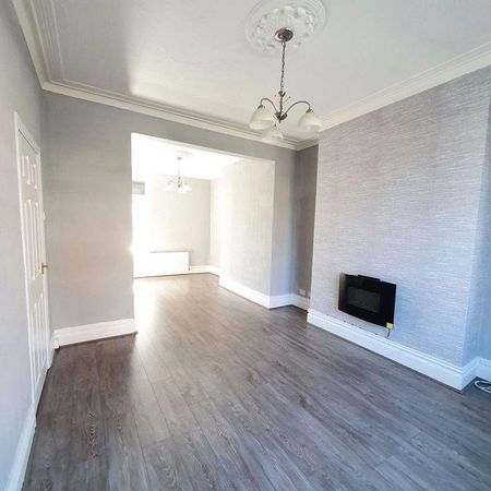 2 bed terraced house to rent in NE28 - Photo 4