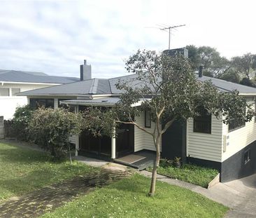 NEW WINDSOR, 4 BEDROOMS - Photo 5