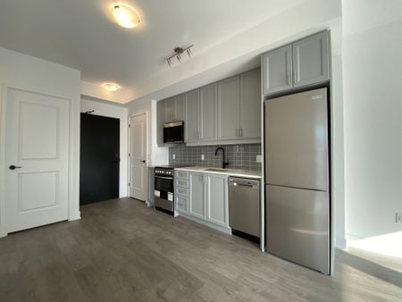 For Lease - 2343 Khalsa Gate Unit# 308, Oakville, Ontario - Photo 5