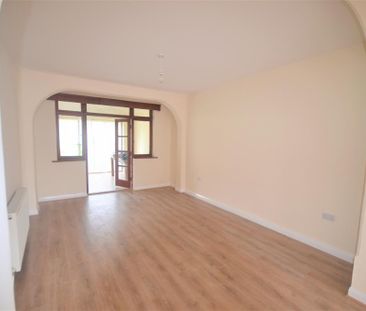 4 bedroom terraced house to rent - Photo 3