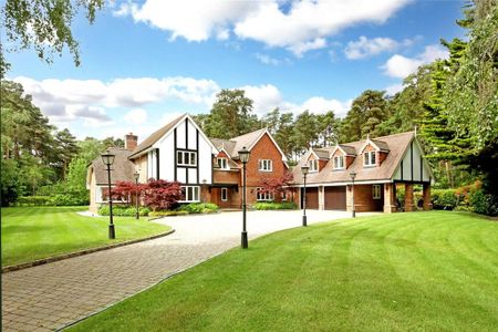 5 bedroom detached house to rent - Photo 4