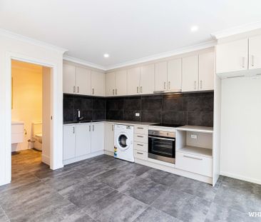 76B Chuculba Crescent, Giralang - Photo 4