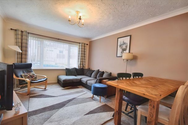 Crypt Court, Tuffley - Photo 1