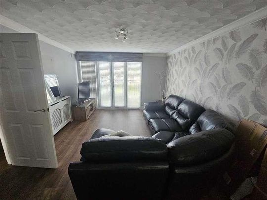 Rudgate, Prescot, Whiston, L35 - Photo 1