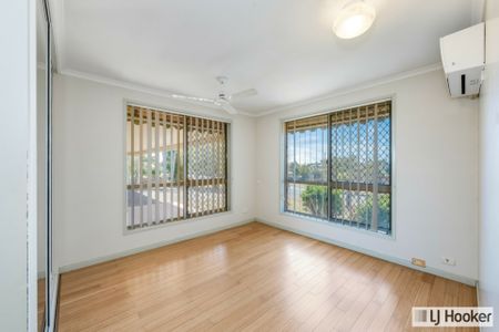 A REFINED RESIDENCE OFFERING COMFORT, SPACE & SUPERB PRACTICALITY - Photo 4