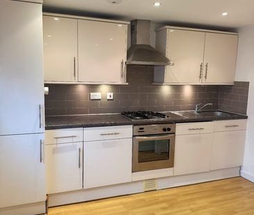 Studio Flat, Roman Road, E3 - Photo 5