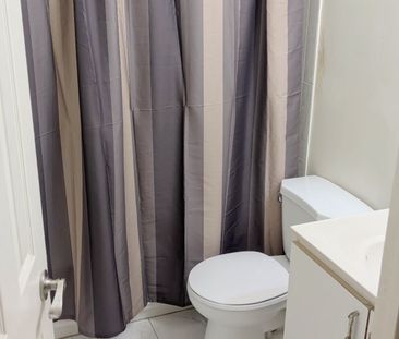 For Lease - 161 Highglen Avenue Unit# A, Markham, Ontario - Photo 2