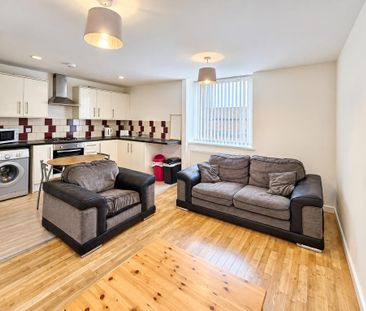2 bedroom apartment to rent - Photo 2