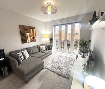 1 bedroom flat to rent - Photo 1
