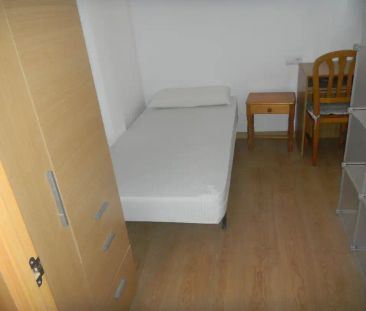 Piso de alquiler en Carrer Mossèn Ritort I Faus, 14, Nou Eixample Nord - Photo 5